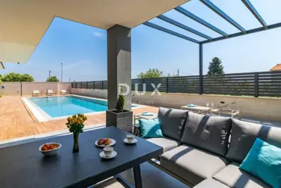 Villa 350 m², Fažana - panoramic sea view - 13