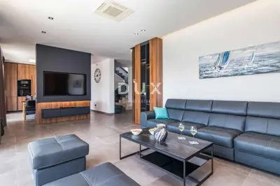 Villa 350 m², Fažana - panoramic sea view - 6