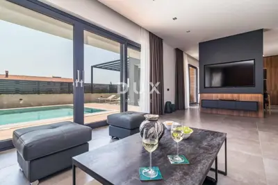 Villa 350 m², Fažana - panoramic sea view - 8