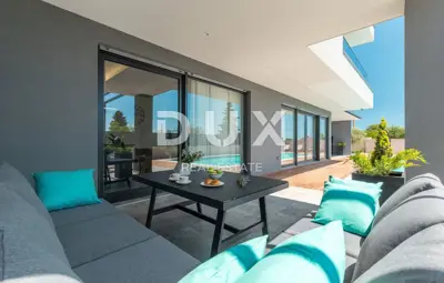 Villa 350 m², Fažana - panoramic sea view - 12