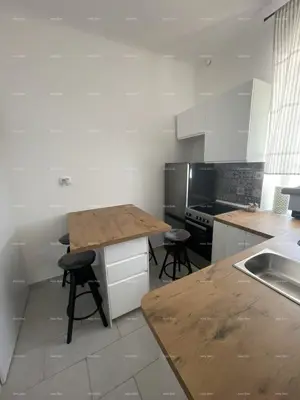 Stan 45 m², Pula Centar - namješten i klimatiziran - 10