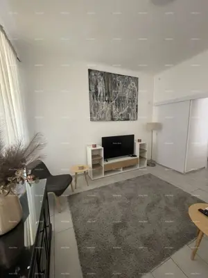 Stan 45 m², Pula Centar - namješten i klimatiziran - 4