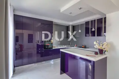 House 400 m², Brestovice - panoramic view of Kvarner - 16