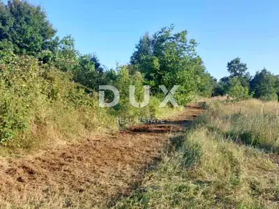 Bauland 1.586 m², Labin - ruhige Siedlung - 6