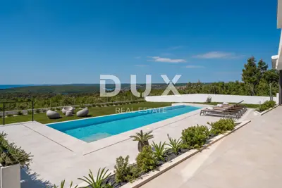 Villa 290 m², Labin - Meerblick und Pool - 2