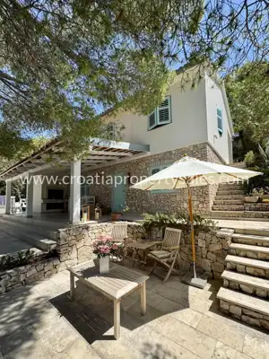 Haus, Brač, 132 m², 1 150 000 € - 5
