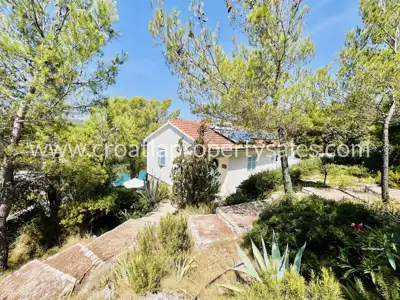 Haus, Brač, 132 m², 1 150 000 € - 4