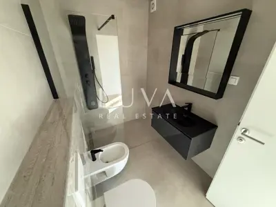 Stan 79,8 m², Perjavica - pogled na grad i zelenilo - 5