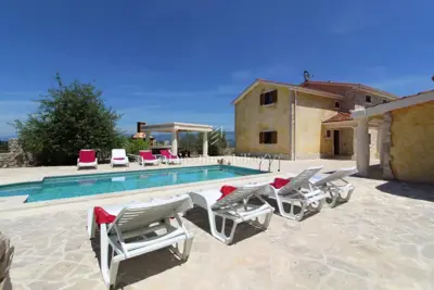 Einzigartige mediterrane Villa mit Pool auf der Insel Krk! - 4