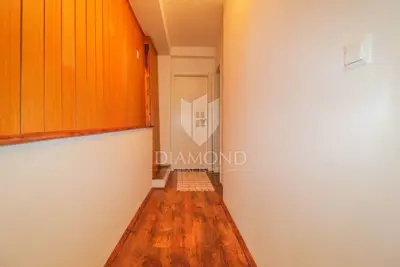 Kuća 172 m², Oprtalj - centar, renovirana - 8