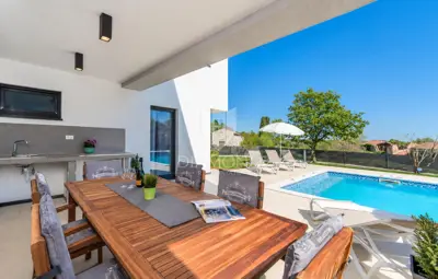 Haus 190 m², Marčana - Pool und Sauna - 9