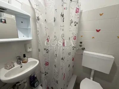 Kuća 222 m², Vir - 4 apartmana i terasa - 11