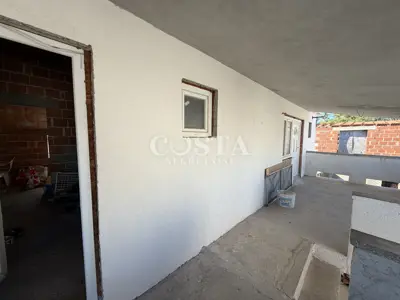 Kuća 222 m², Vir - 4 apartmana i terasa - 12