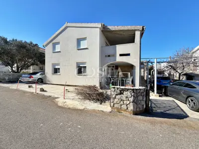 Kuća 222 m², Vir - 4 apartmana i terasa - 3