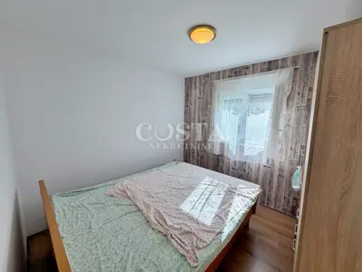 Kuća 222 m², Vir - 4 apartmana i terasa - 18