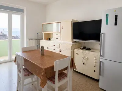 Rijeka, Belveder, 2skl, balkon