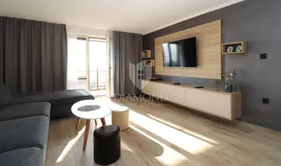 Haus 234 m², Novigrad - Meerblick