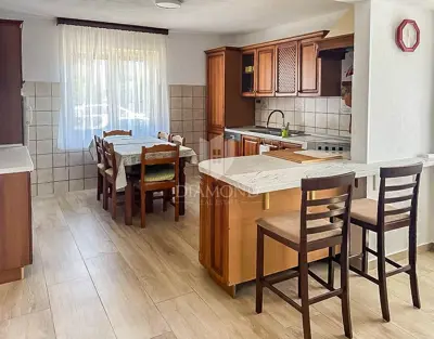 Haus 234 m², Novigrad - Meerblick - 17