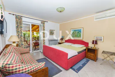 Villa 431 m², Selce - 300 m vom Meer und vom Zentrum - 12