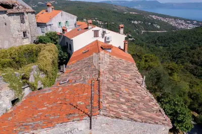 House for sale in Labin, 320 m² - 20
