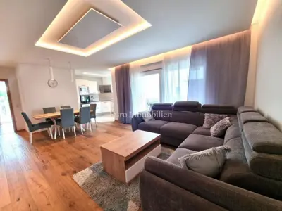 Poreč - prizemnica s bazenom, 2 km od mora - 13