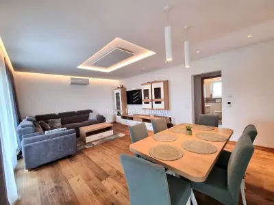 Poreč - prizemnica s bazenom, 2 km od mora - 15