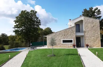 Villa in Sveti Petar u Šumi, pool and greenery
