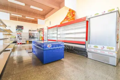 Umag, Miete von Geschäftsräumen 269 m² in einer touristischen Siedlung - 10