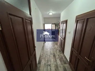 Stan 153 m², Pula - Šijana, 2 stana i terasa 50 m² - 12
