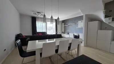 Trosoban dvoetažni stan, 1.red do mora - 10