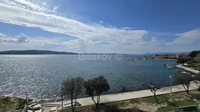 Trosoban dvoetažni stan, 1.red do mora - 14
