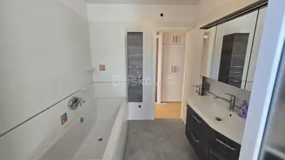 For sale, three-bedroom duplex apartment, first row to the sea - 19