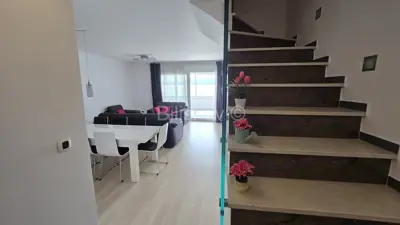 Trosoban dvoetažni stan, 1.red do mora - 6