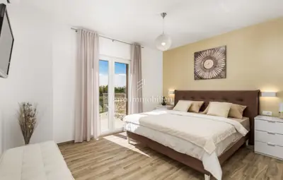 Labin - vila s bazenom i wellness objektom - 2