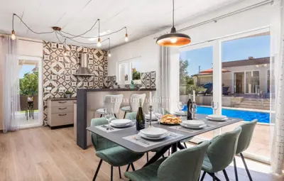 Labin - vila s bazenom i wellness objektom - 4