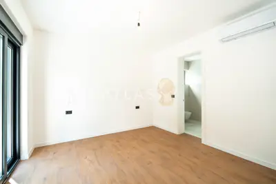 Poreč, okolica | vila s bazenom u slijepoj ulici - 18