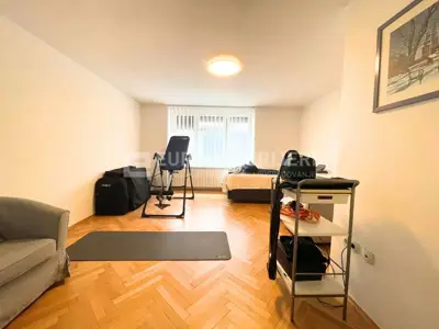 Stan 71 m², Donji grad - trosoban, lift i loggia - 5