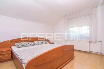 House for sale in Dugo Selo - Centar, 330 m² - 11