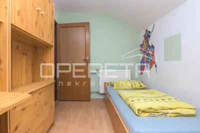 House for sale in Dugo Selo - Centar, 330 m² - 15