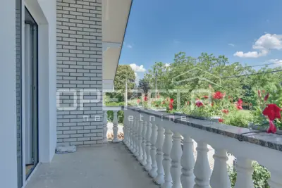 House for sale in Dugo Selo - Centar, 330 m² - 21