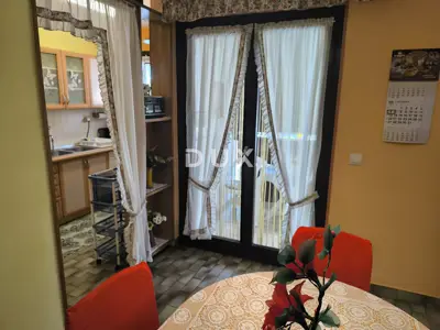 83 m² apartment, Kaštanjer Pula - parking under the ramp - 9