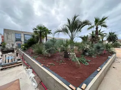 Poslovni prostor, Poreč, prizemlje centralne jedinice i bazen