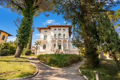 Lovran - Historische Villa erste Reihe zum Meer - 4