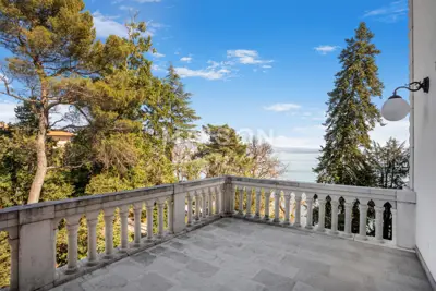 Lovran - Historische Villa erste Reihe zum Meer - 13