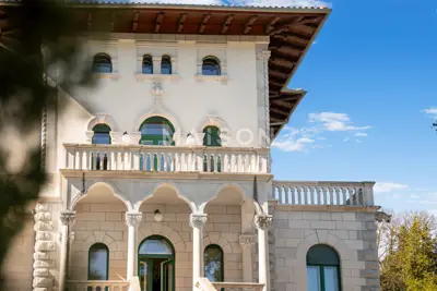 Lovran - Historische Villa erste Reihe zum Meer - 10