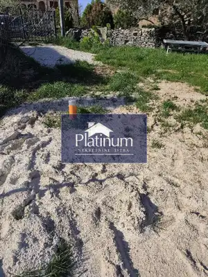 Istra, Batvači Baugrundstück mit Projekt für ein Haus mit Pool - 7