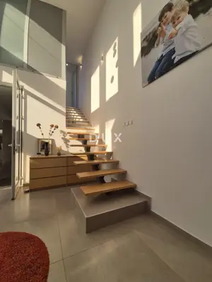 House 186 m², Zadar - Novi Bokanjac, 2 roof terraces - 14