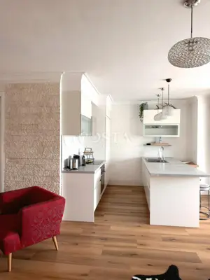 Wohnung 95 m², Branimirova obala - erste Reihe zum Meer - 2