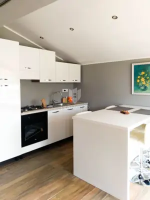 Momjan! Baugrundstück mit zwei Apartments! - 4