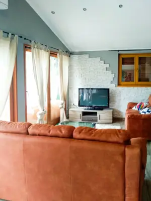 Momjan! Baugrundstück mit zwei Apartments! - 3